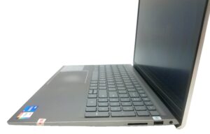 DELL INSPIRON 15 5510 i5-11320H 3.20GHz 16GB RAM 512GB SSD WiFi/BT 15.6" W11PRO side view